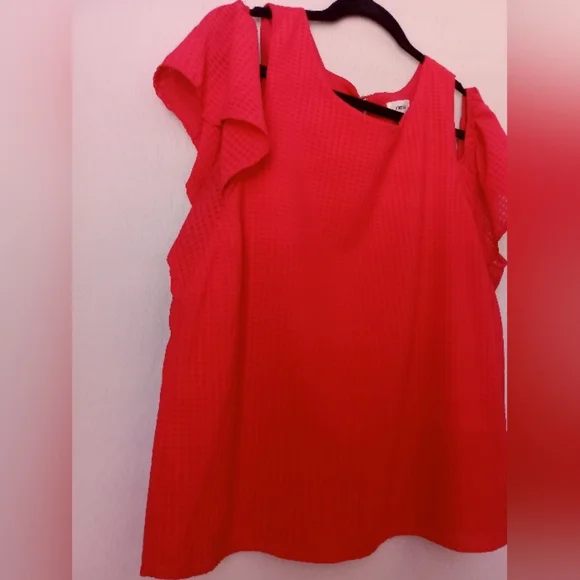 Meraki Red Blouse with Chic Design - Picture 3 of 7